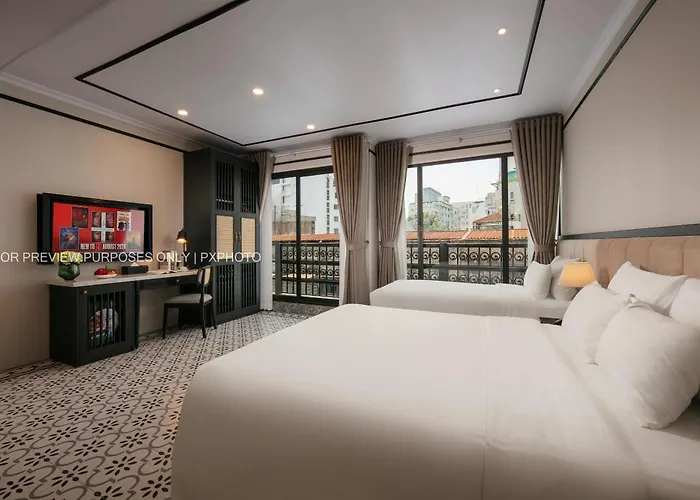 Paradise Grand Hotel