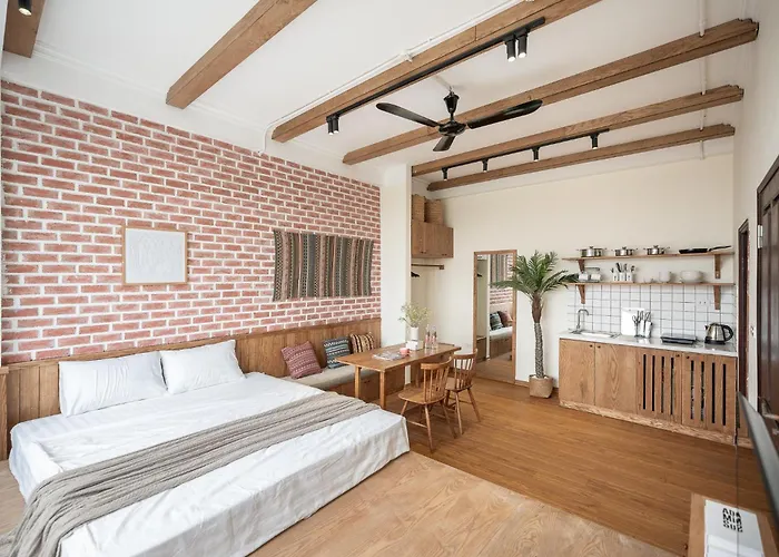 Deluxe Villa In Centre Hanoi-100M2 Rooftop For Group