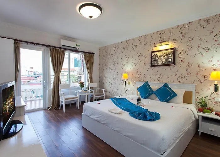 Friends Inn & Travel