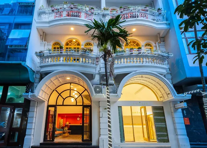 The Poppy Villa & Hotel