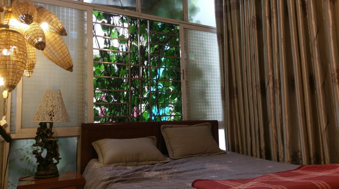 Capsule * Hanoi