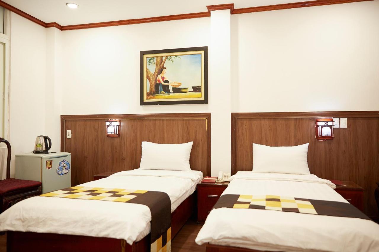 2 Long Bien Hotel 2*