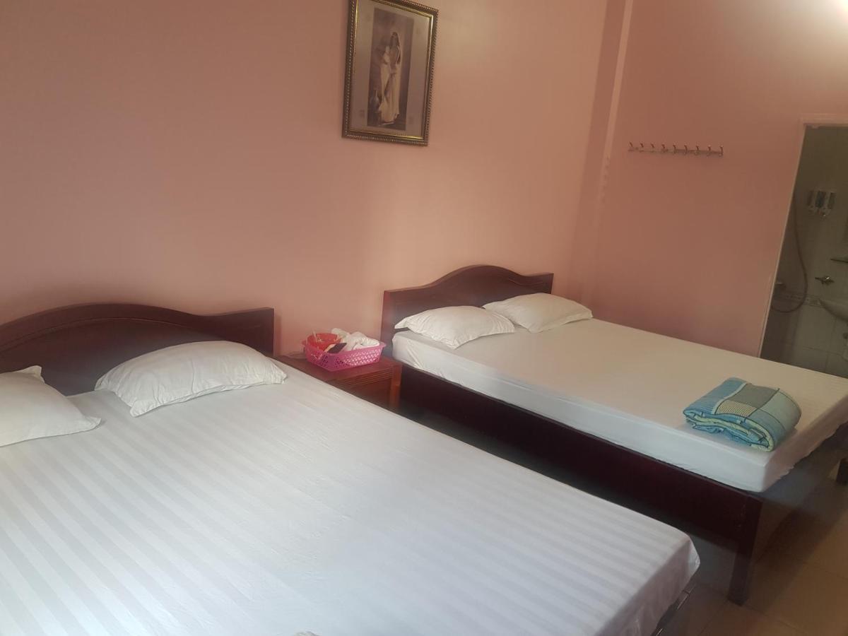 Nha Nghi Huong Lan Bed & Breakfast *