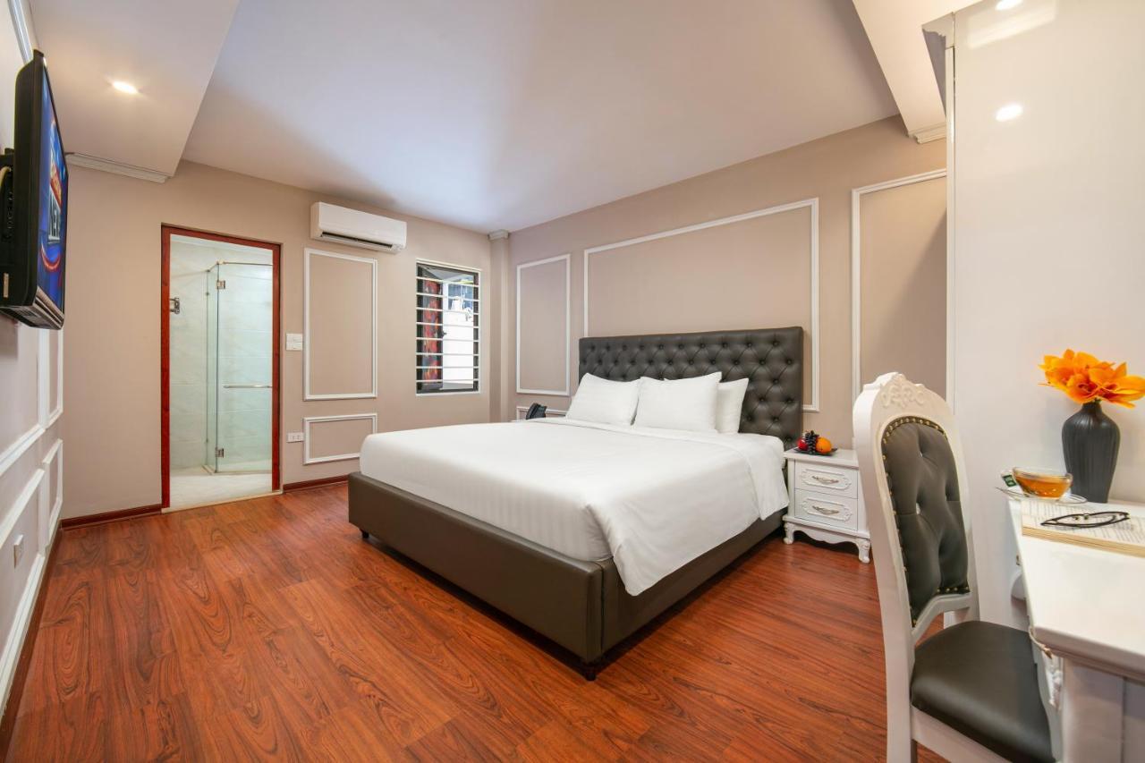 Mia 4* Dại Mõ