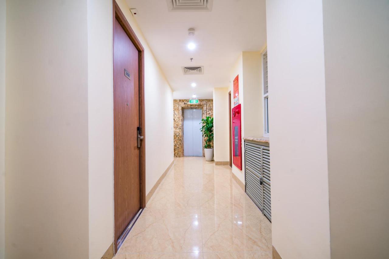 Apartment T&b Housing
