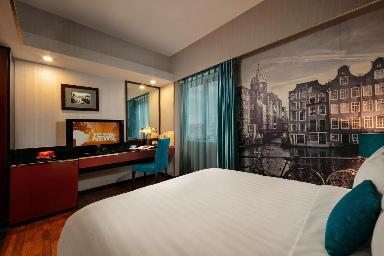 Ja Cosmo And Hotel