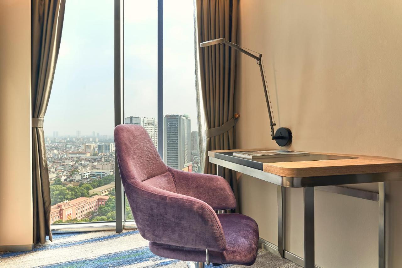 Novotel Thai Ha 5*