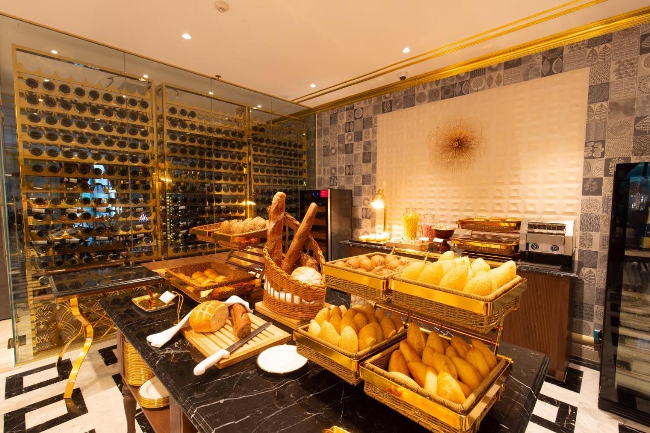 Dolce By Wyndham Golden