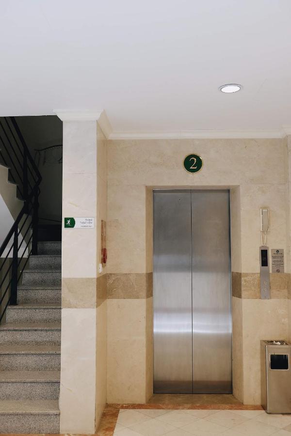 Aparthotel Lakewood House Hanoi