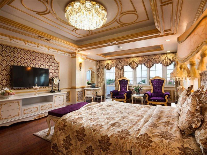Boss Legend Hotel