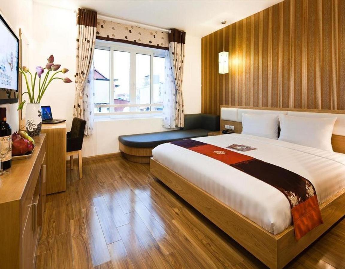 Hotel Tu Linh Palace 3*