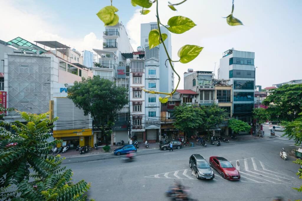 - Oasis View 2 Hanoi