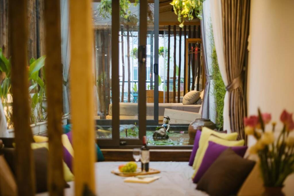 - Oasis View 2 * Hanoi