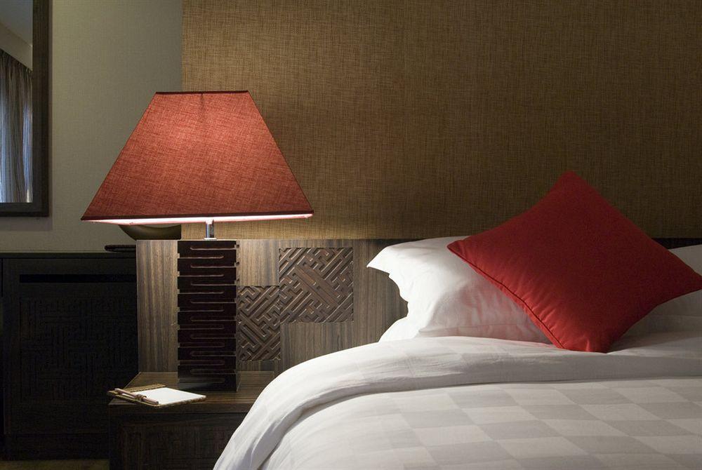 Khách sạn Oriental & 4*