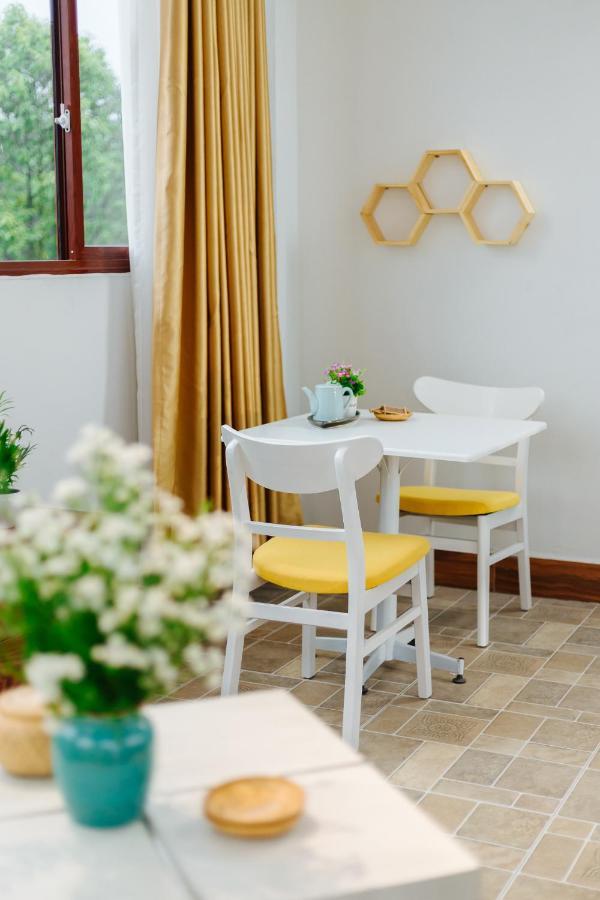 Sunstay Paradise Khách sạn hẻo lánh 3*