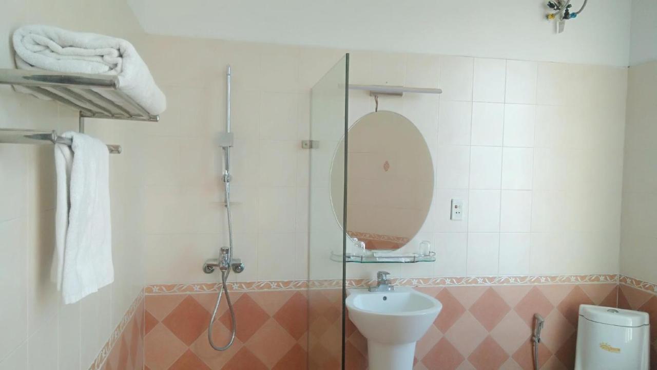 Hotel Hovi Hoang Cau 02