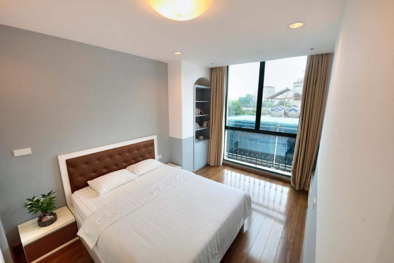 Lakewood House 3*