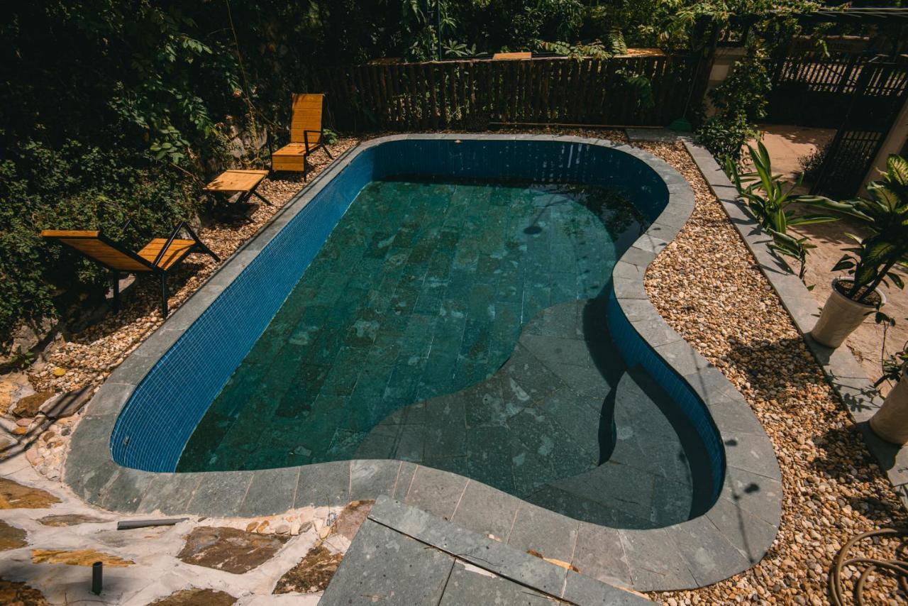 Khách sạn U Lesa - Nhà Bên Rừng 3*