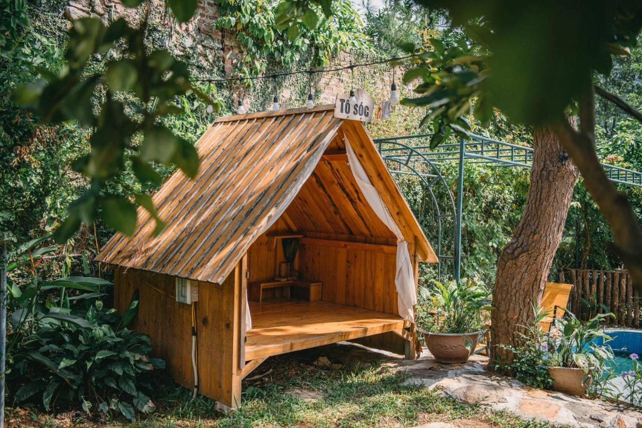 Khách sạn U Lesa - Nhà Bên Rừng