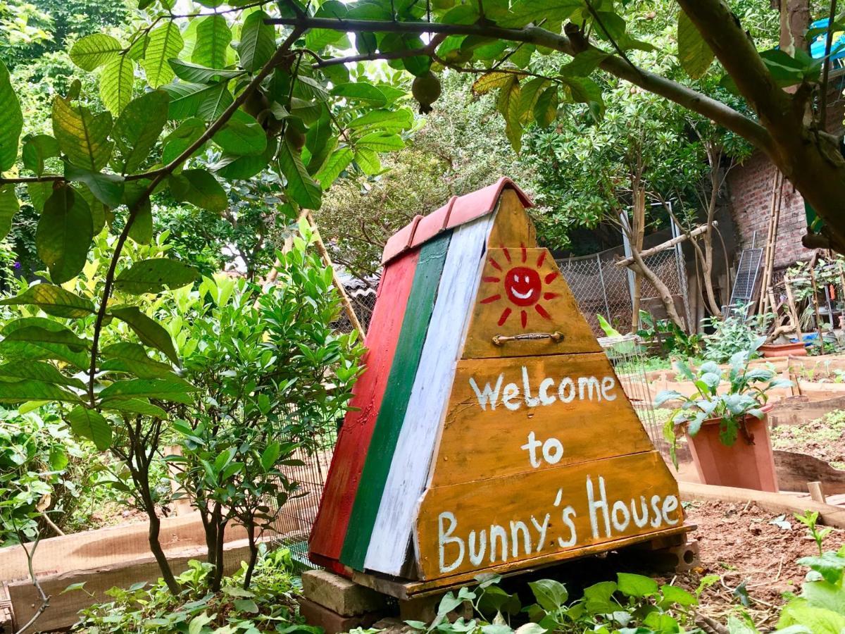 Country house Elephant House - Duong Lam Homestay Hanoi