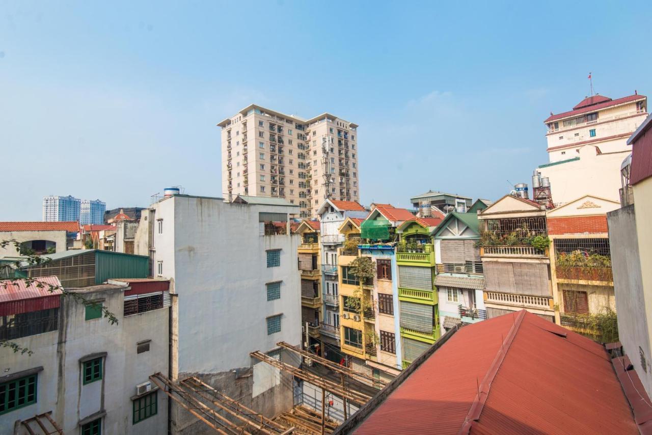22housing & Westlake Area * Hanoi