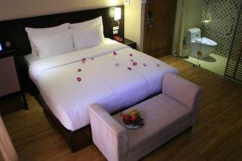 Dragon Boutique Hotel 3*