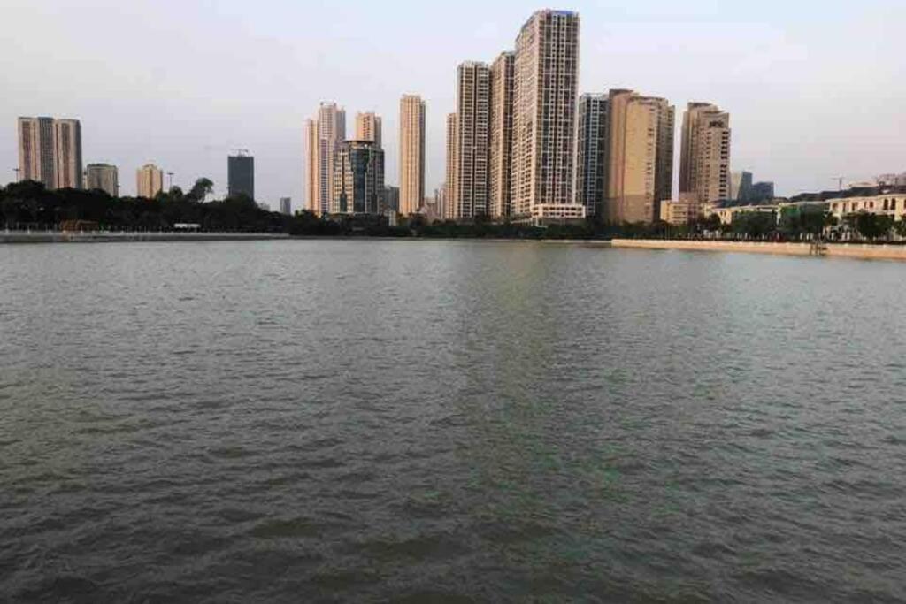 2 Bedrooms In Luxury @vinhomes Bay Ha Noi. *