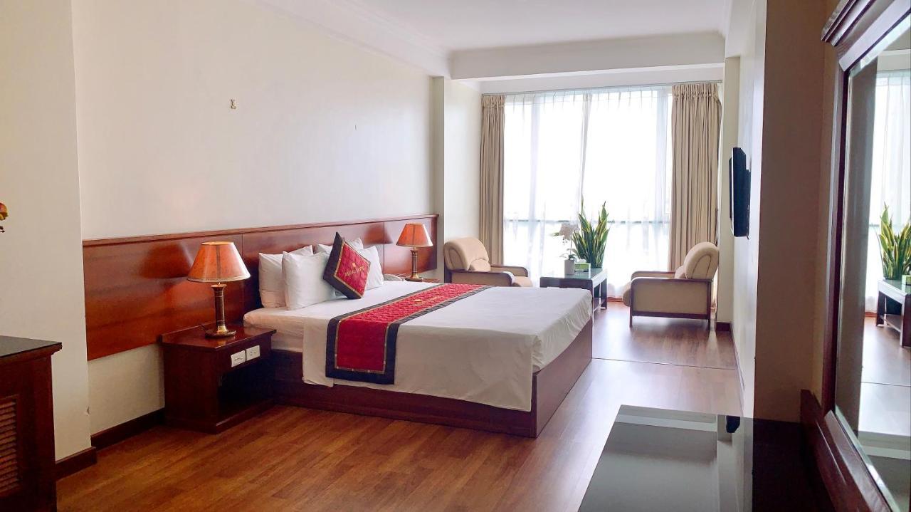 Hanz Regal 3*