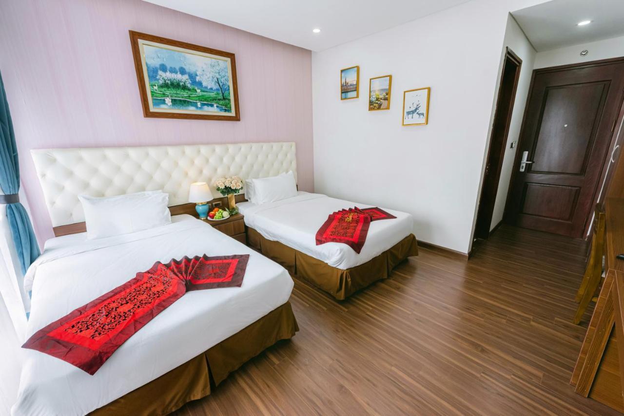 Hotel New Century 3*