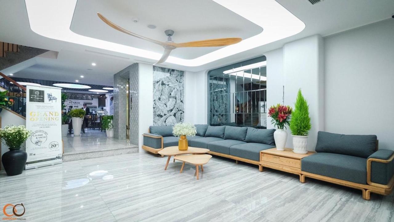 Hotel Oriana & Hanoi