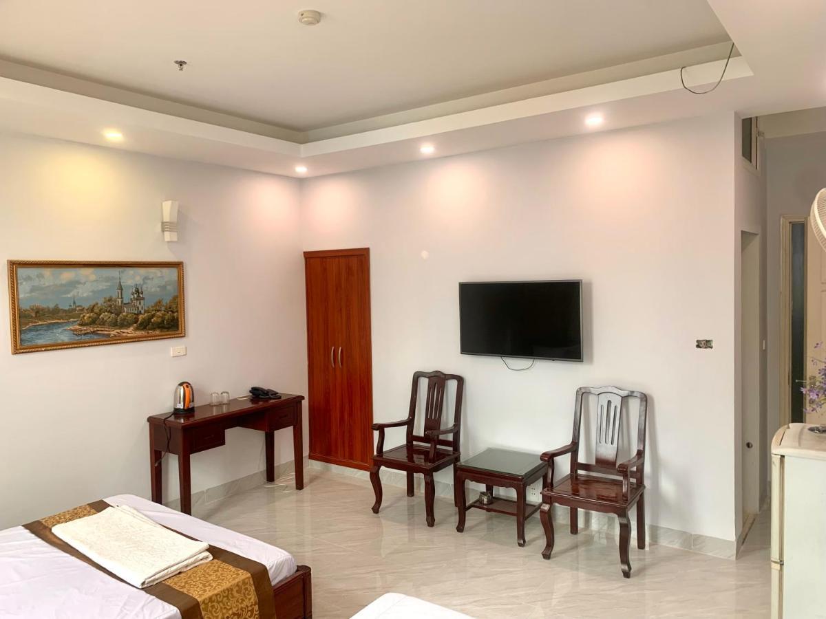 Hotel Khach San Bach Duong Hanoi