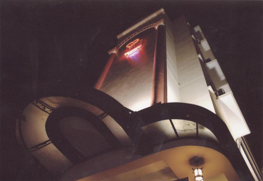 Khách sạn Valentine Hotel - Hong Ha