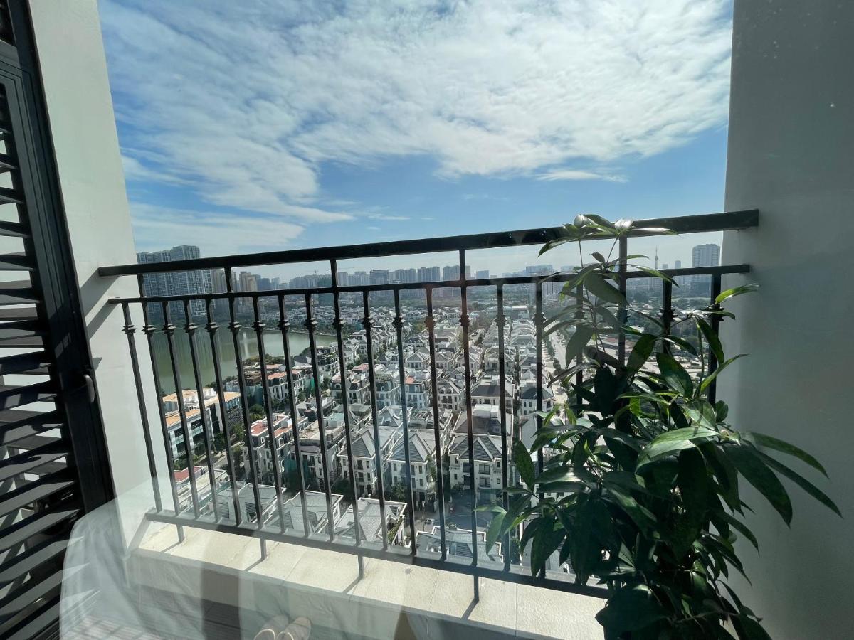 Apartment Gavi - Luxury Vinhome Bay Me Tri Ha Noi *