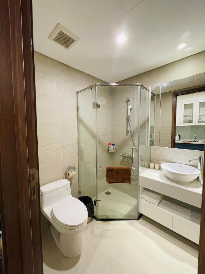 Gavi - Luxury Vinhome Bay Me Tri Ha Noi Hanoi