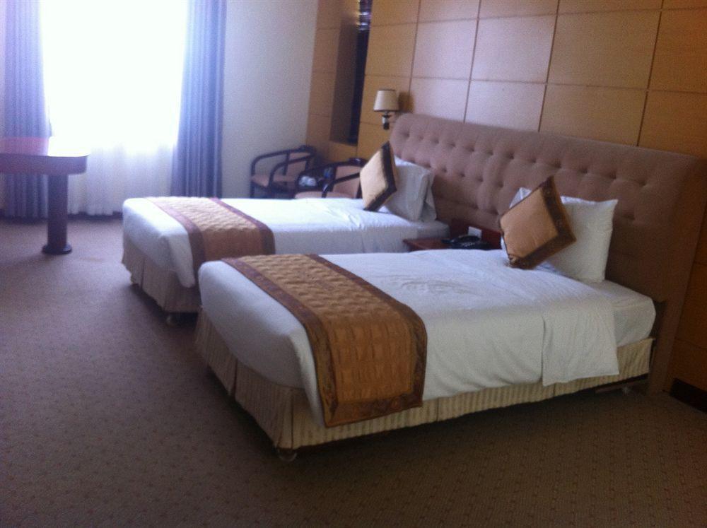 Oasis 3* Hanoi