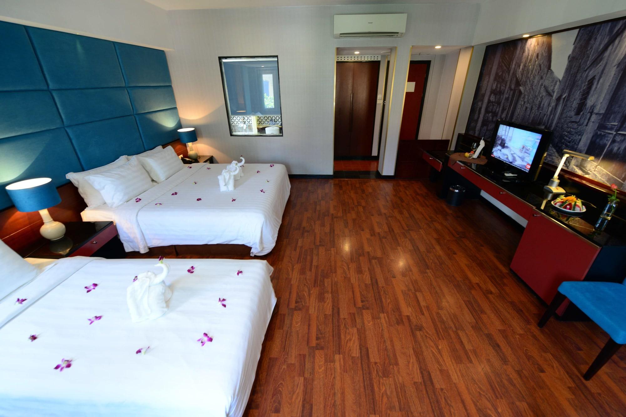 Ja Cosmo And Hotel Hanoi