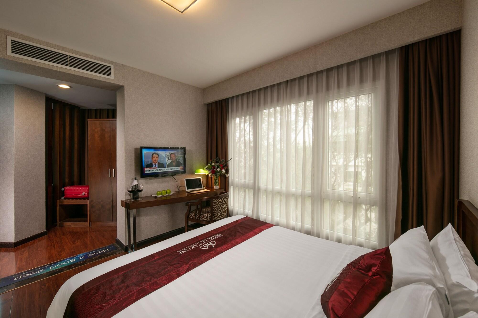 Le Carnot Boutique Hotel 4*