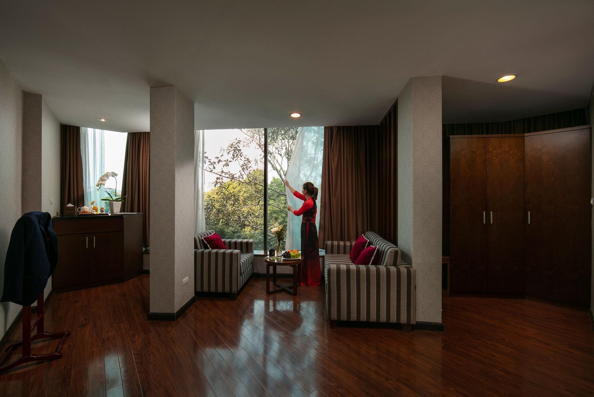 Le Carnot Boutique 4*