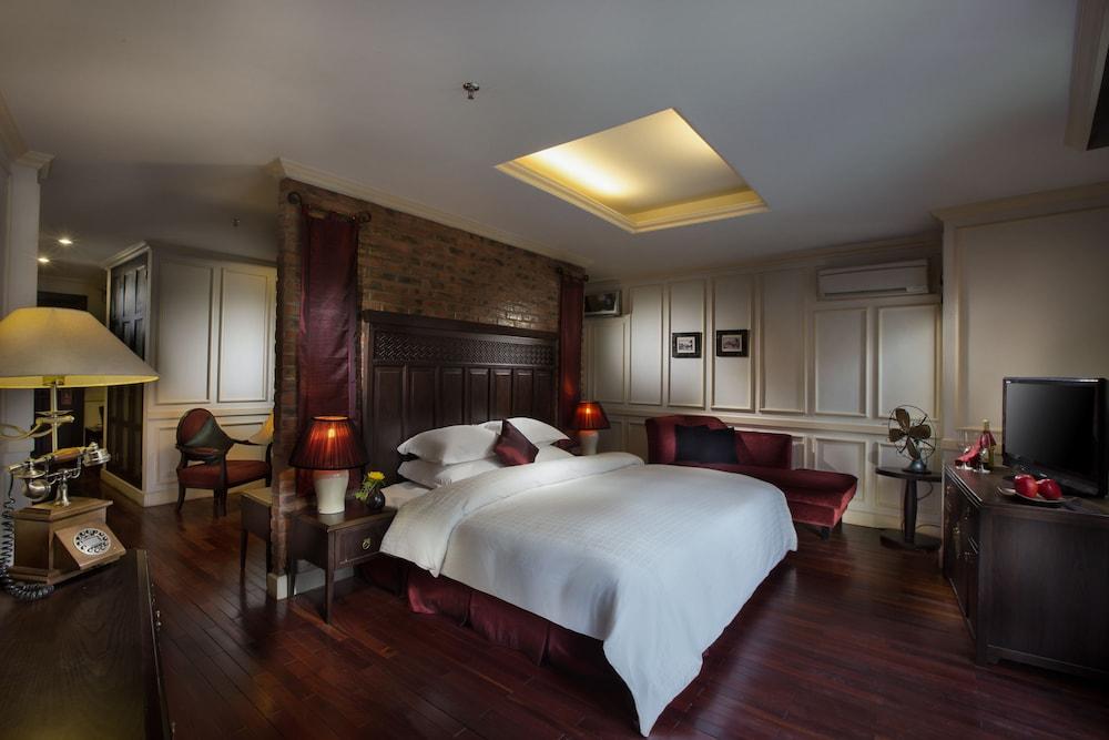 Boutique & Hotel