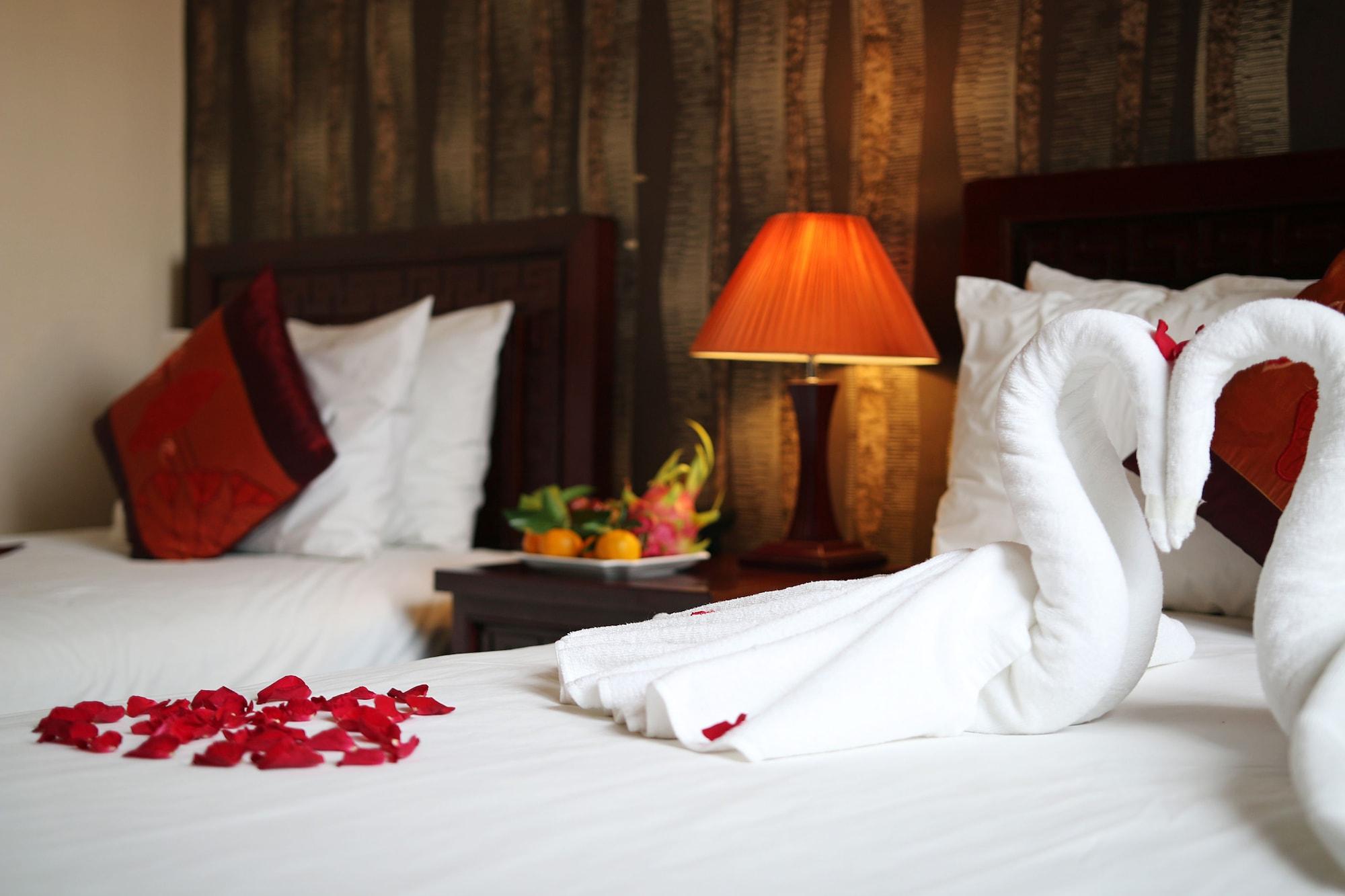 Hotel Phoenix Legend 3*
