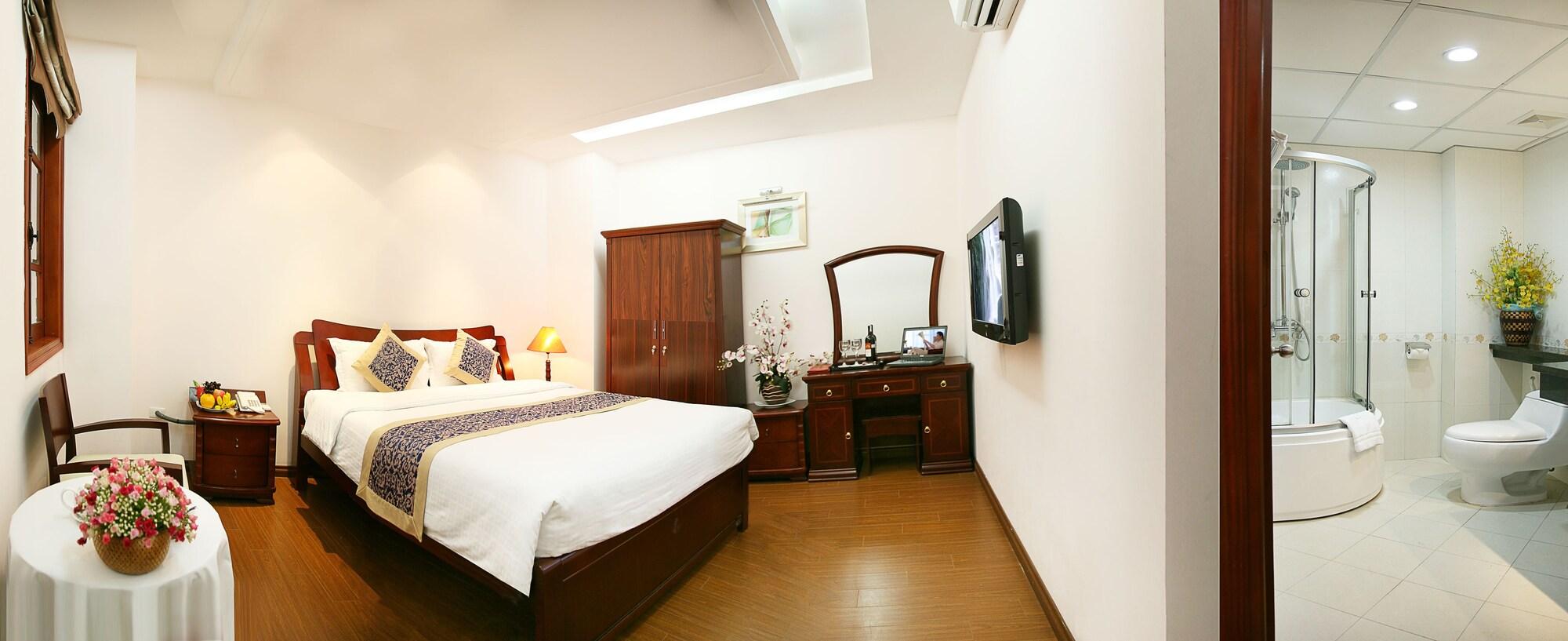 Lakeside Palace Hotel Hanoi