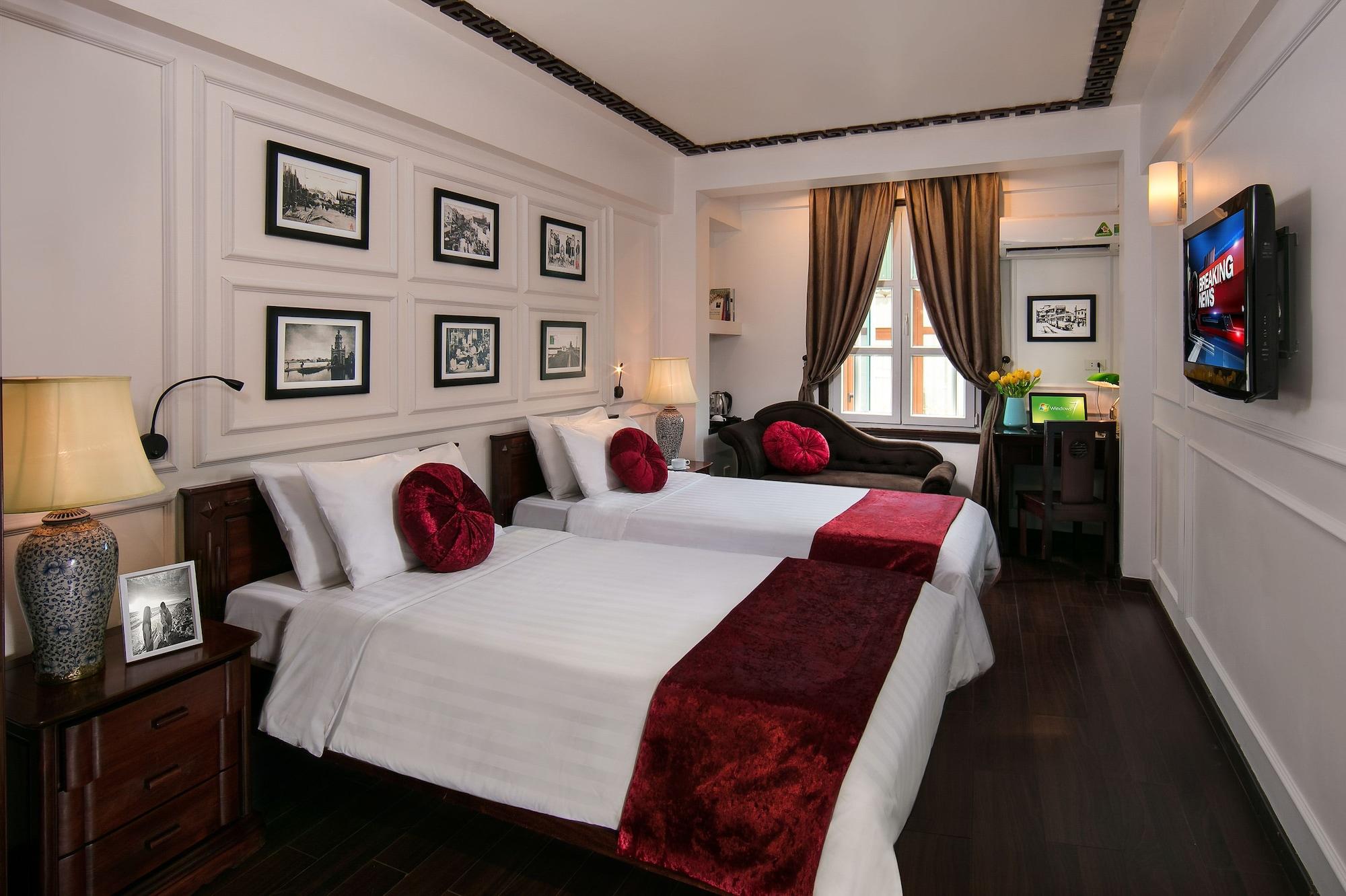 Era Hotel 3*