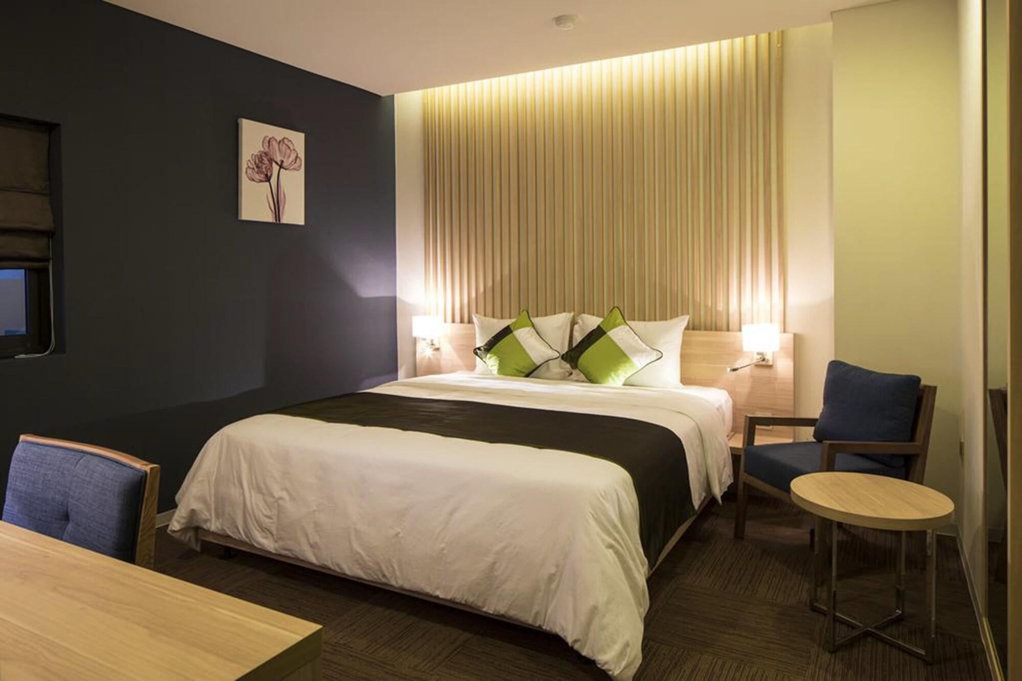 Hotel Kuretake Kim Ma 132 Hanoi
