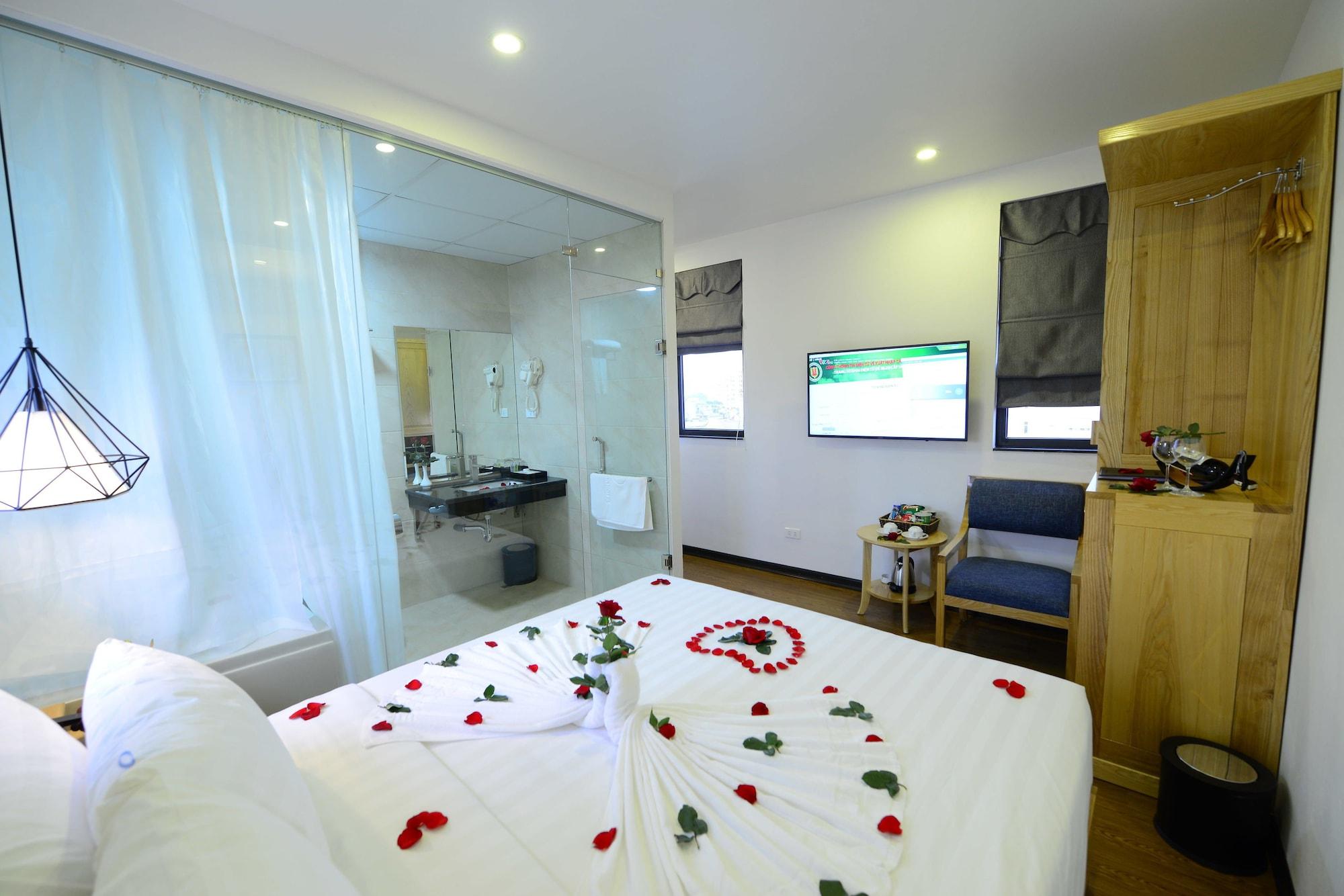 Blue Luxury Khách sạn Hà Nội