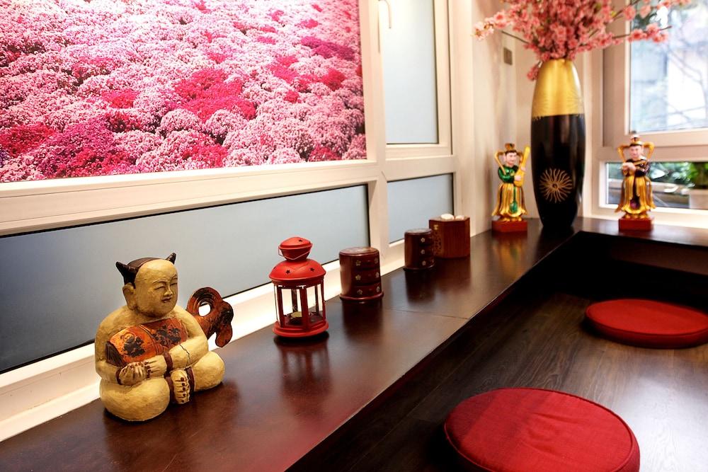 Tomodachi House Hotel Hanoi