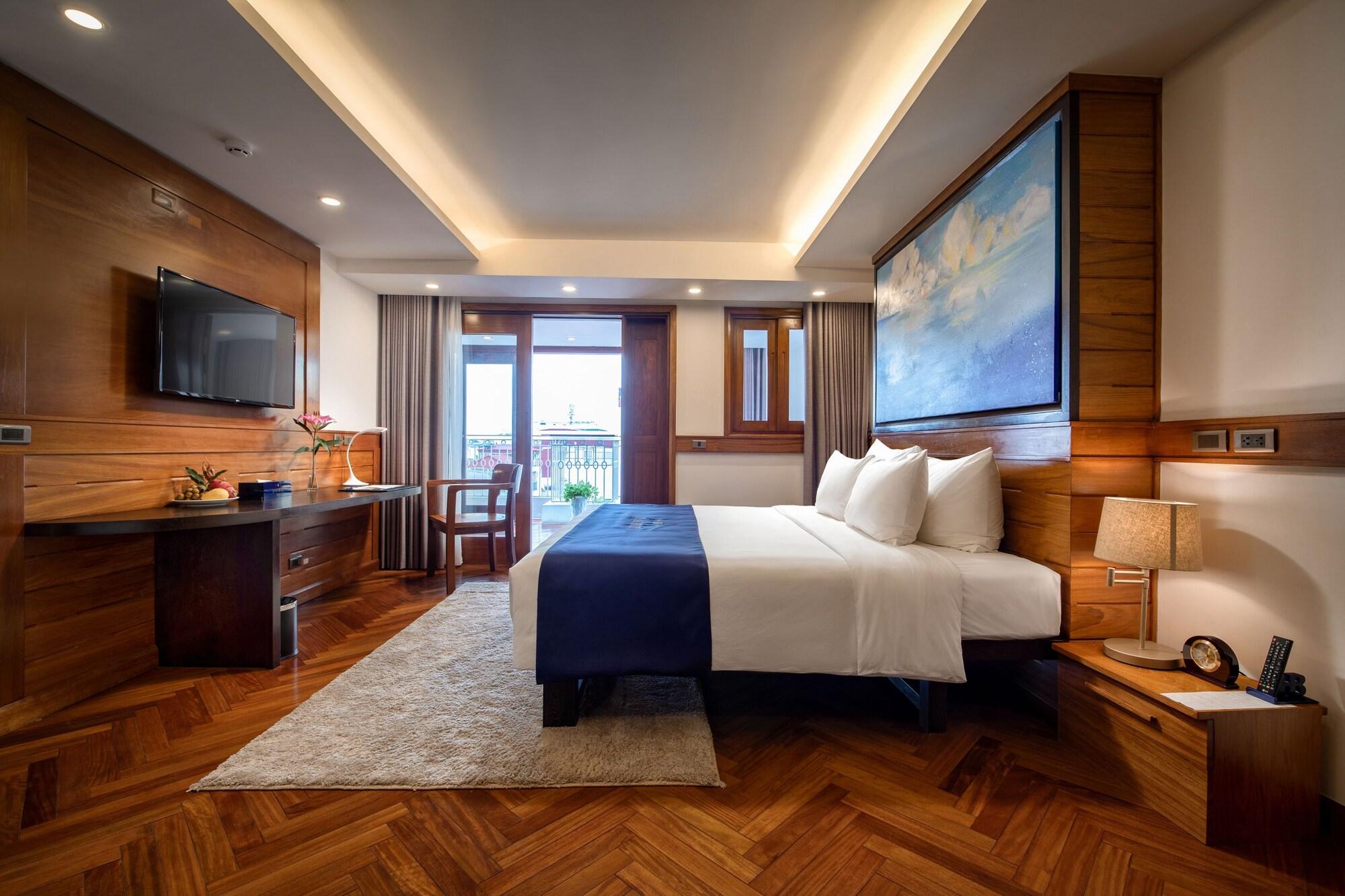 Bay & Restaurant Hotel Hanoi