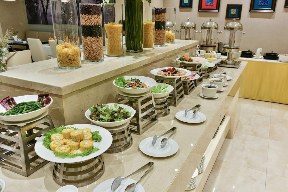 Grand Cititel & Hotel 4*