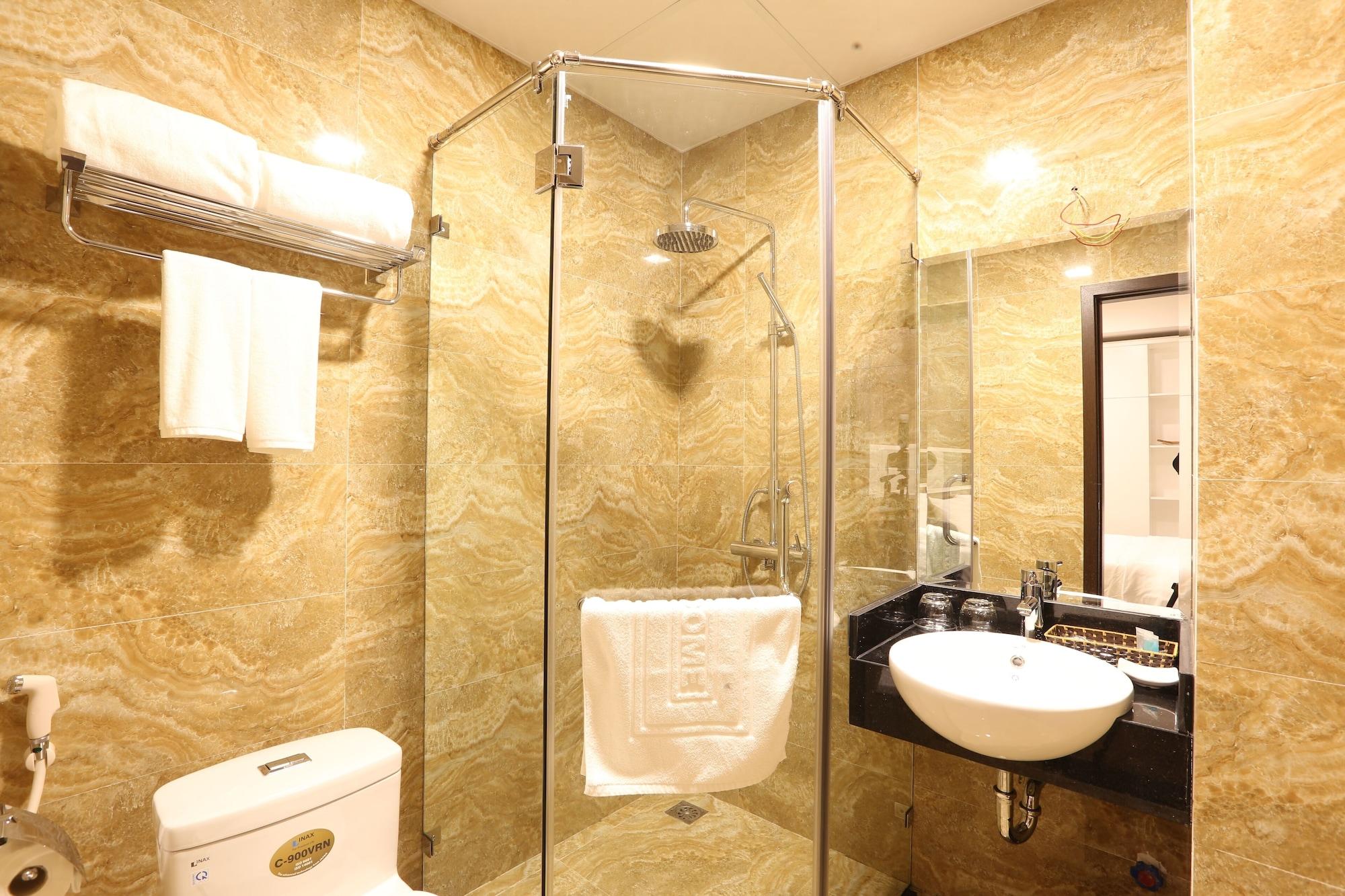 Au Viet Hotel 3*