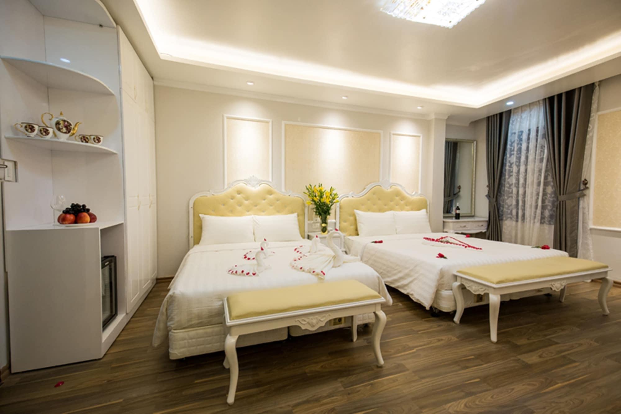 Little Deluxe Hanoi