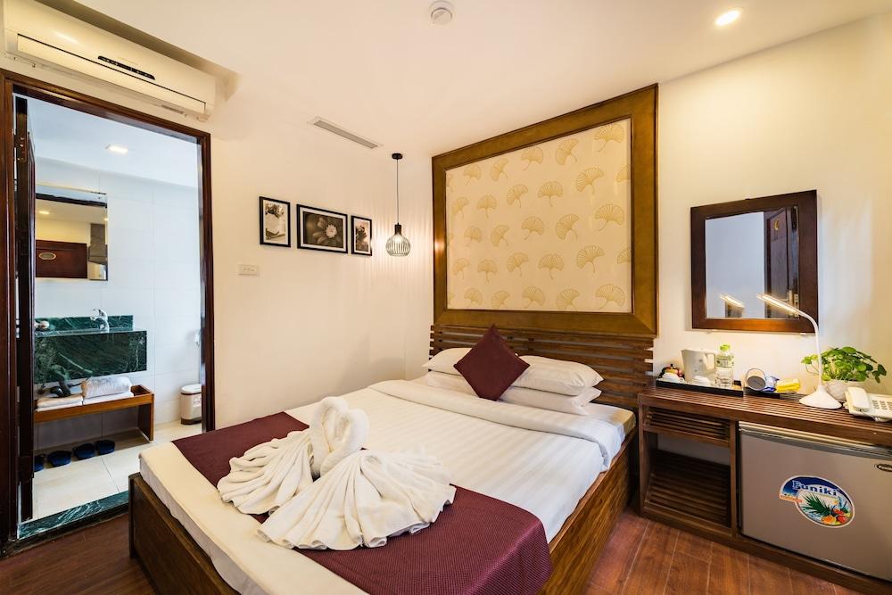 Hotel Nt Elysian 3*